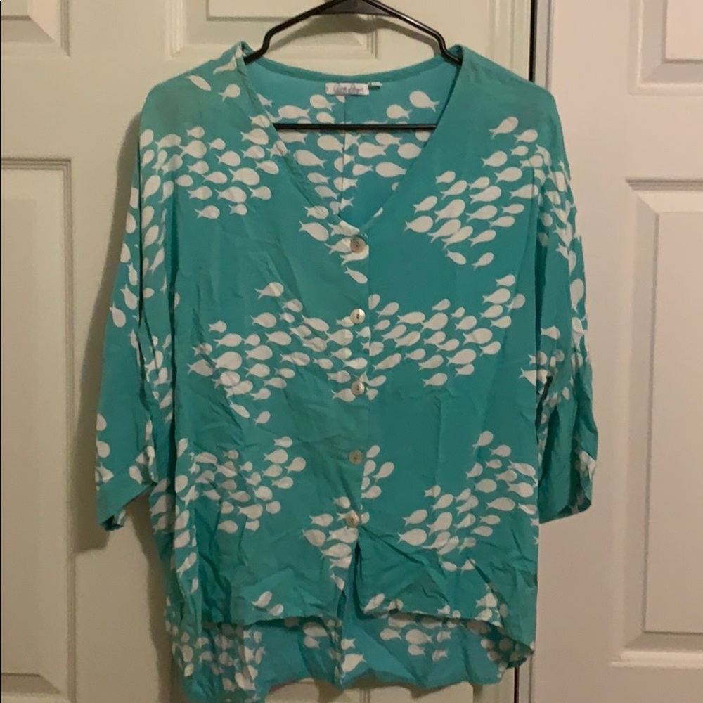 Ava sky button down blouse size S